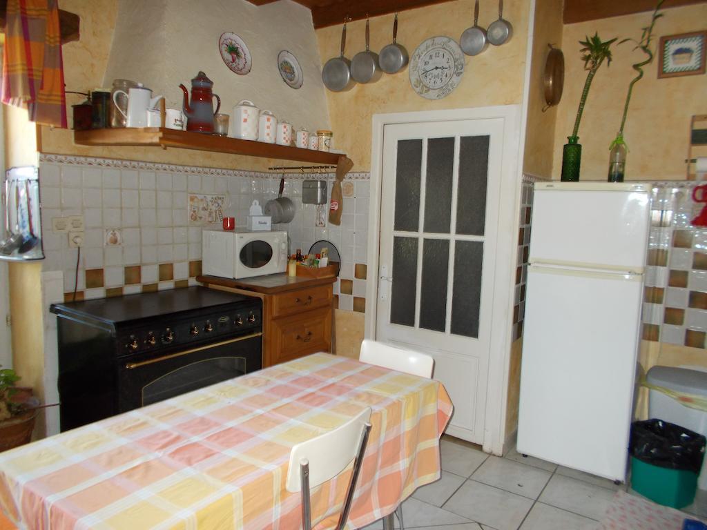 A L'Antan - La Ferme D'Octave Bed & Breakfast Saint-Hilaire-de-Villefranche Екстериор снимка